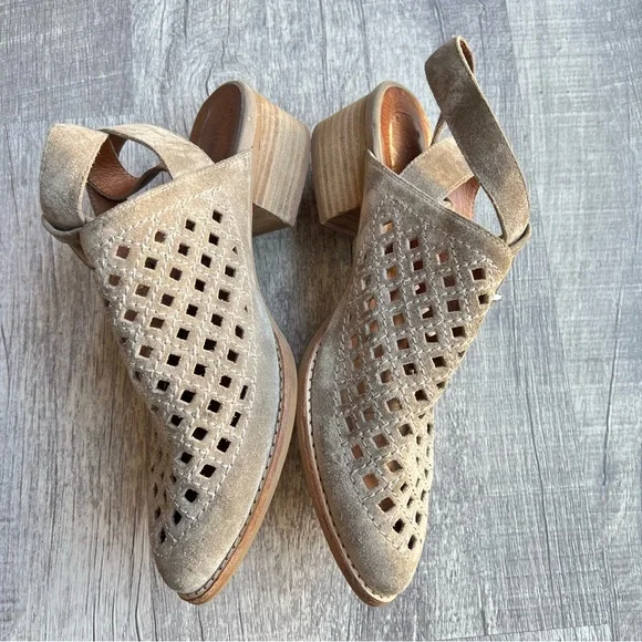 Jeffrey Campbell Anthropologie Rebus Shooties Size 9.5 - Picture 5 of 14